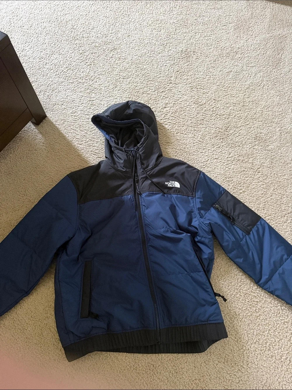 The North Face Men’s Navy and Black Hooded Puffer Jacket